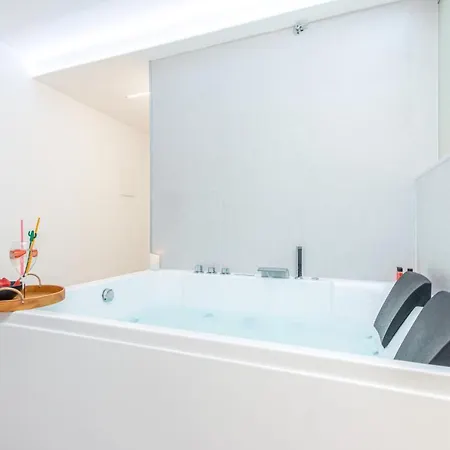Holidays P16 - Hidromasaje Apartamento *